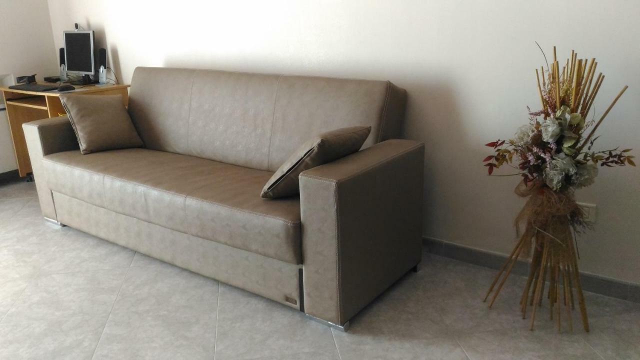 Mare And City House Манфредония Екстериор снимка